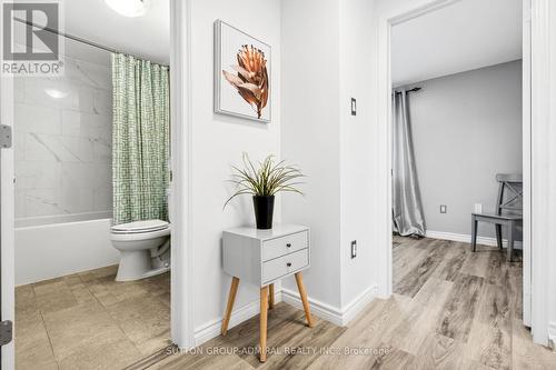 93 Hadden Crescent, Barrie, ON - Indoor Photo Showing Bathroom