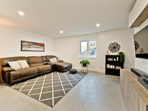 Living room - 110 Rue Guillaume, Magog, QC - Indoor