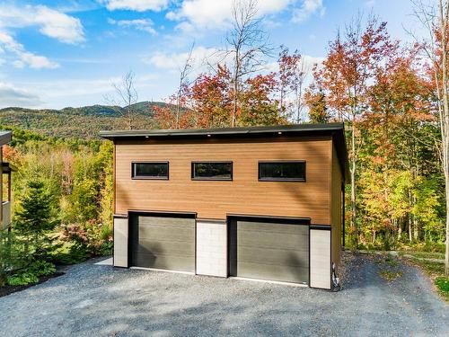 Garage - 110 Rue Guillaume, Magog, QC - Outdoor