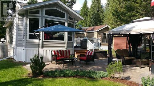 4889 Lynx Crescent, Radium Hot Springs, BC - Outdoor With Deck Patio Veranda