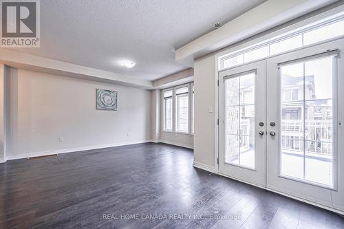 63 - 2435 Greenwich Drive, Oakville, ON - Indoor Photo Showing Other Room