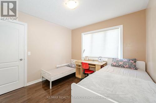 28 Benadir Avenue, Caledon, ON - Indoor Photo Showing Bedroom