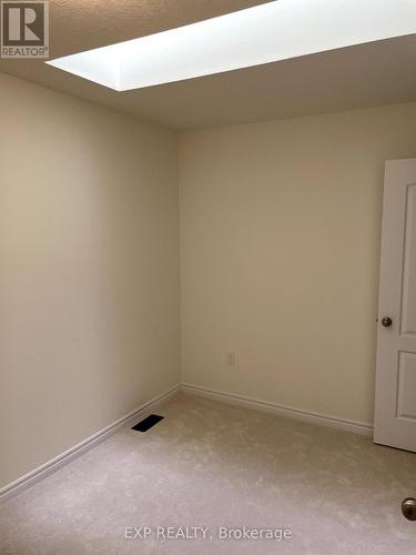 39 - 383 Dundas Street E, Hamilton, ON - Indoor Photo Showing Other Room