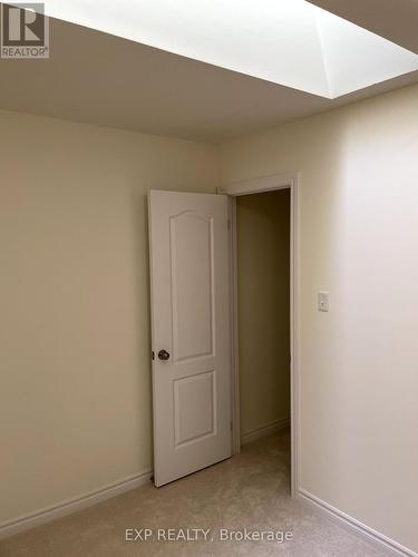 39 - 383 Dundas Street E, Hamilton, ON - Indoor Photo Showing Other Room