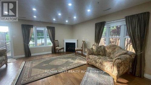 10 - 326 Front Street N, Trent Hills, ON - Indoor Photo Showing Living Room With Fireplace