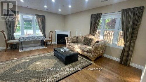 10 - 326 Front Street N, Trent Hills, ON - Indoor Photo Showing Living Room With Fireplace