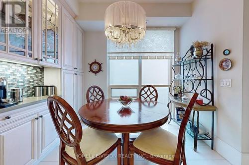 2620 - 70 Roehampton Avenue, Toronto, ON - Indoor Photo Showing Dining Room