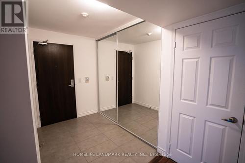 2315 - 19 Grand Trunk Crescent, Toronto, ON - Indoor Photo Showing Other Room