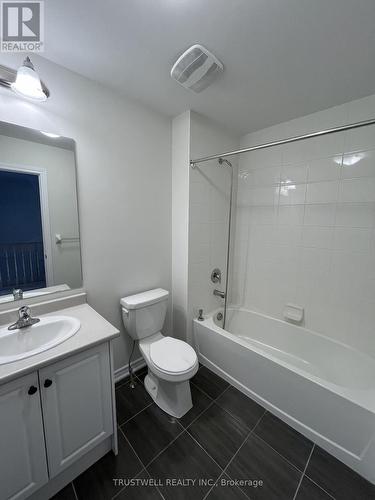 23 Verbena Street, East Gwillimbury, ON - Indoor Photo Showing Bathroom