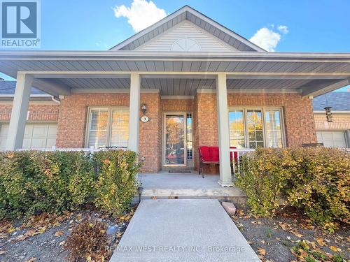 2 - 3 Larkdale Terrace, Brampton, ON - Outdoor