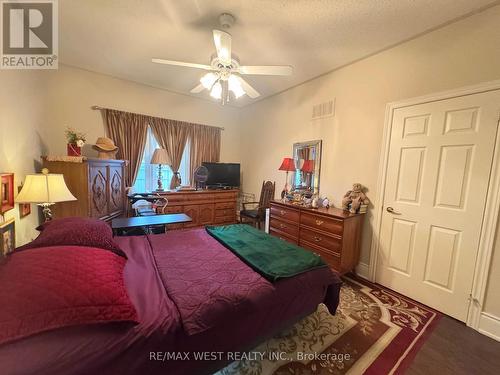 2 - 3 Larkdale Terrace, Brampton, ON - Indoor Photo Showing Bedroom