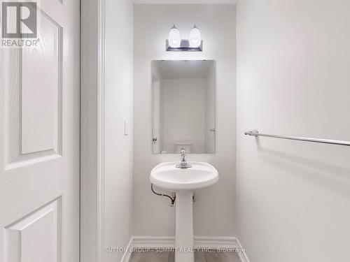 93 - 30 Carnation Avenue, Toronto, ON - Indoor Photo Showing Bathroom