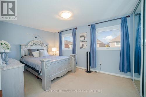 3887 Rippleton Lane, Mississauga, ON - Indoor Photo Showing Bedroom