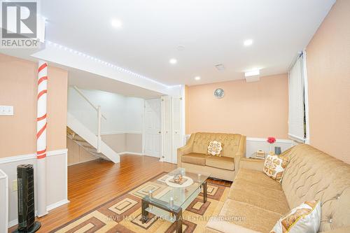 3887 Rippleton Lane, Mississauga, ON - Indoor