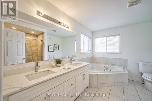 1638 Coldstream Drive, Oshawa, ON - Indoor Photo Showing Bathroom