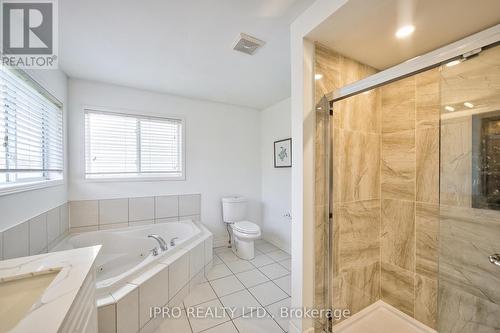 1638 Coldstream Drive, Oshawa, ON - Indoor Photo Showing Bathroom