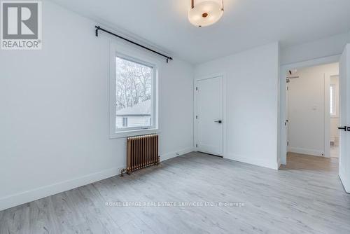 1St Fl - 18 Long Branch Avenue, Toronto, ON - Indoor Photo Showing Other Room