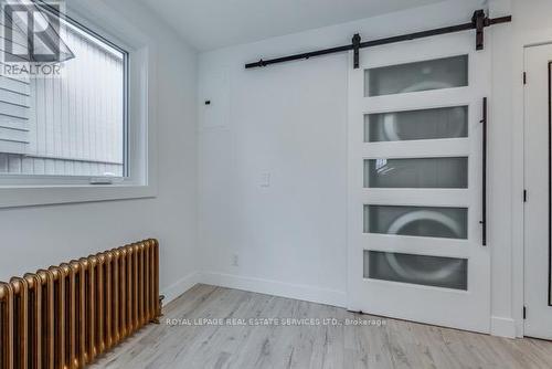 1St Fl - 18 Long Branch Avenue, Toronto, ON - Indoor Photo Showing Other Room