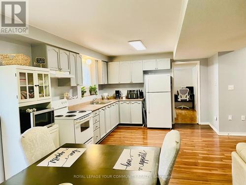 331 St. Vincent Street, Barrie, ON - Indoor Photo Showing Kitchen