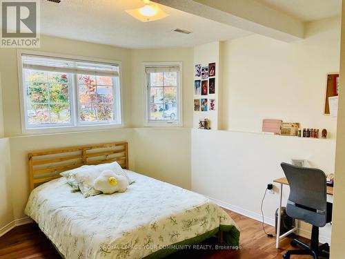 331 St. Vincent Street, Barrie, ON - Indoor Photo Showing Bedroom