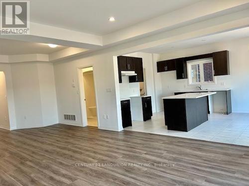 (Main) - 109 Acacia Road, Pelham, ON - Indoor Photo Showing Kitchen