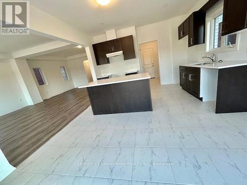 (Main) - 109 Acacia Road, Pelham, ON - Indoor Photo Showing Kitchen