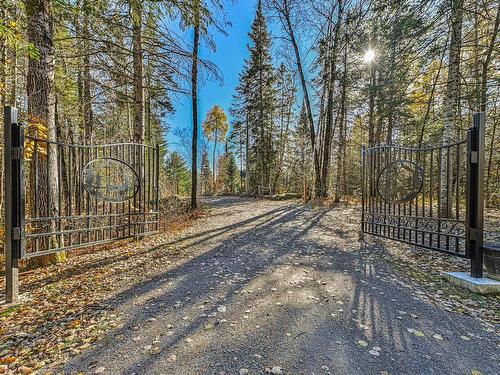 Stationnement - 1062 Ch. Du Village, Morin-Heights, QC - Outdoor With View