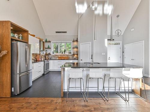 Cuisine - 1062 Ch. Du Village, Morin-Heights, QC - Indoor Photo Showing Kitchen With Upgraded Kitchen