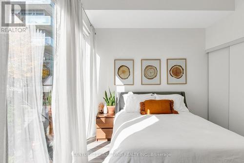 2 - 34 Boston Avenue, Toronto, ON - Indoor Photo Showing Bedroom