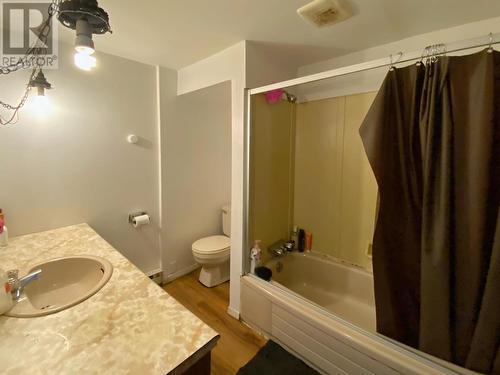 400 W 6Th Avenue, Prince Rupert, BC - Indoor Photo Showing Bathroom