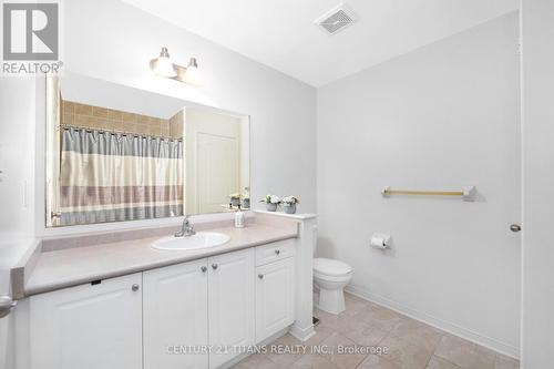 18 Meadowhawk Trail, Bradford West Gwillimbury, ON - Indoor Photo Showing Bathroom