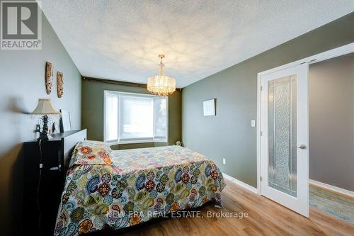 41 Jackson Court, Tillsonburg, ON - Indoor Photo Showing Bedroom