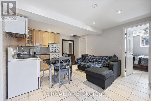 180 Morrison Avenue, Toronto, ON - Indoor Photo Showing Kitchen