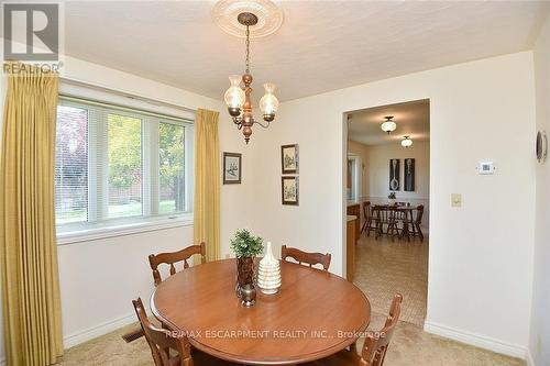 49 Nellida Crescent, Hamilton, ON - Indoor Photo Showing Dining Room