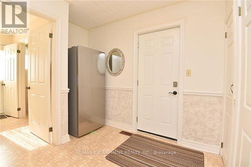 49 Nellida Crescent, Hamilton, ON - Indoor Photo Showing Other Room