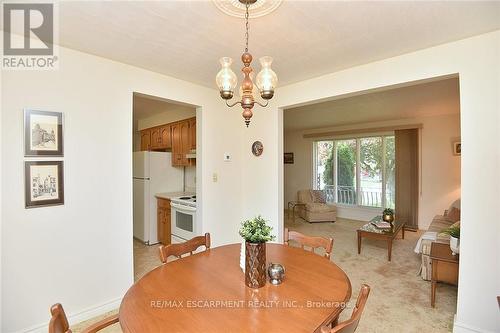 49 Nellida Crescent, Hamilton, ON - Indoor Photo Showing Dining Room