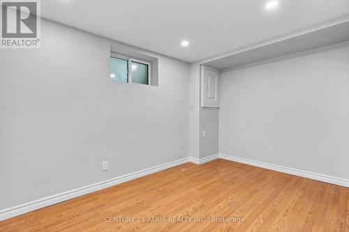 360 Oakland Avenue, London, ON - Indoor Photo Showing Other Room