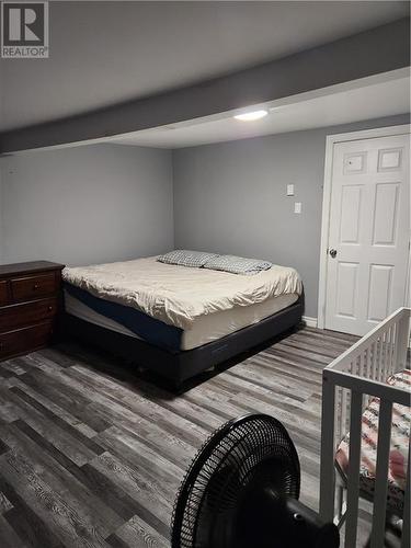 1224 1/2 Cumberland Street, Cornwall, ON - Indoor Photo Showing Bedroom