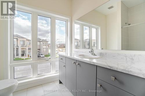 1 Armilia Place, Whitby, ON - Indoor Photo Showing Bathroom