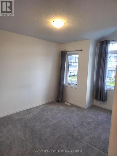 1339 Broderick Street, Innisfil, ON - Indoor Photo Showing Other Room