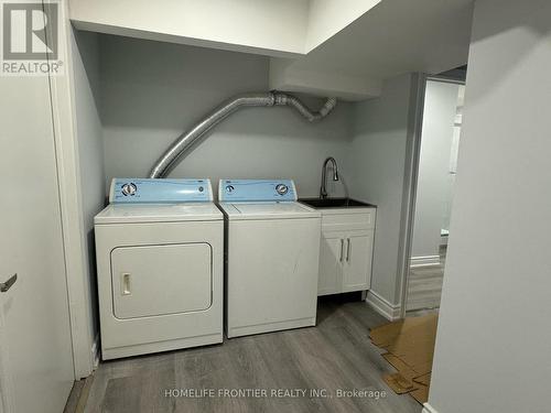 Bsmt - 23 Saddlewood Court, Markham, ON - Indoor Photo Showing Laundry Room