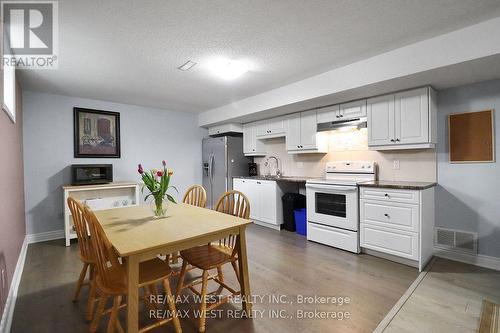 19 Radenhurst Crescent, Barrie, ON - Indoor