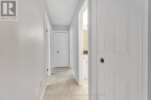 1594 Phillbrook Drive, London, ON - Indoor Photo Showing Other Room