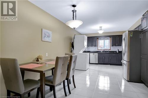 71 Alexander Avenue Unit# Upper, Cambridge, ON - Indoor Photo Showing Dining Room