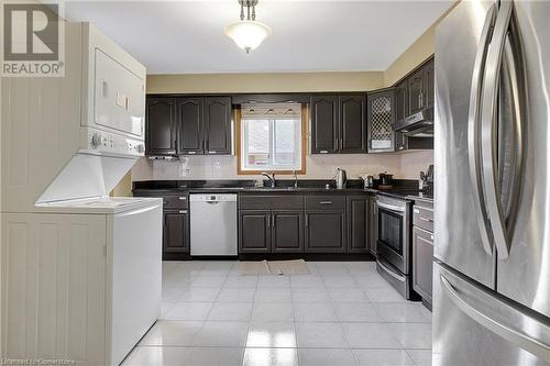 71 Alexander Avenue Unit# Upper, Cambridge, ON - Indoor Photo Showing Kitchen With Stainless Steel Kitchen