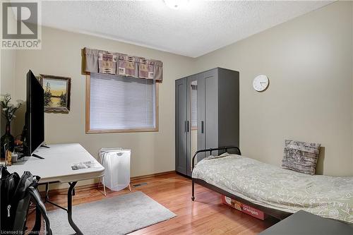 71 Alexander Avenue Unit# Upper, Cambridge, ON - Indoor Photo Showing Bedroom