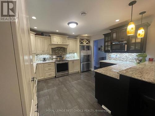 72 12Th Street, Armstrong (Earlton), ON - Indoor Photo Showing Kitchen With Upgraded Kitchen