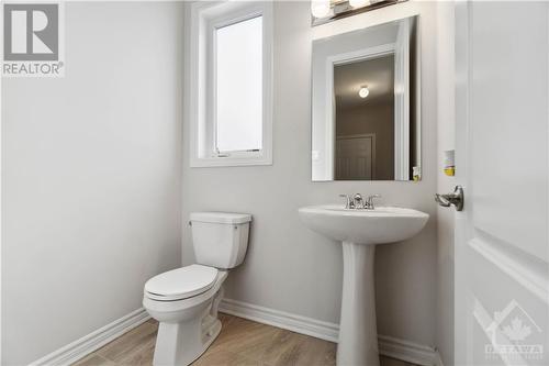 503 Ponthieu Circle, Ottawa, ON - Indoor Photo Showing Bathroom