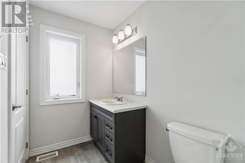 503 Ponthieu Circle, Ottawa, ON - Indoor Photo Showing Bathroom