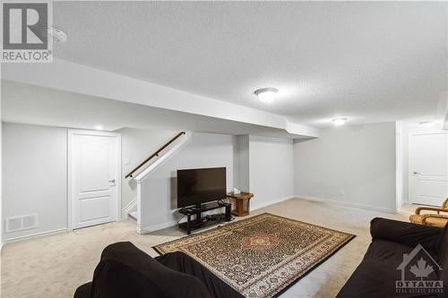 503 Ponthieu Circle, Ottawa, ON - Indoor